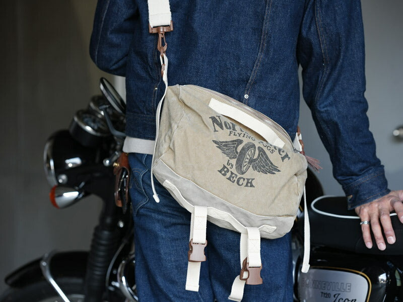 トイズマッコイ TOYS McCOY コットンキャンバス ハンドルバー バック HANDLE BAR BAG "BECK NORTHEASTER" ショルダーバッグ TMA2530【2025年秋冬新作】
