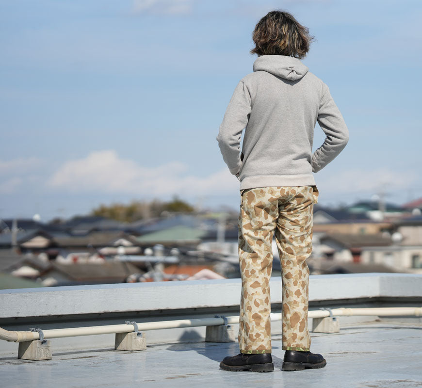 バズリクソンズ Buzz Rickson's トラウザース ヘリンボーン パンツ U.S. MARINE CORPS TROUSERS, HERRINGBONE, CAMOUFLAGED P-44  BR42634 【2026年春夏新作】