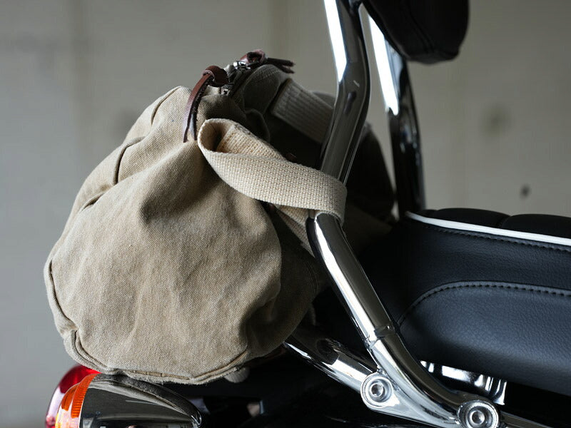 トイズマッコイ TOYS McCOY コットンキャンバス ハンドルバー バック HANDLE BAR BAG "BECK NORTHEASTER" ショルダーバッグ TMA2530【2025年秋冬新作】