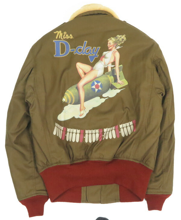 トイズマッコイ TOYS McCOY フライトジャケット B-10 ホワイトムートン/レッドリブ Miss D-day TMJ2528 【2025年秋冬新作】