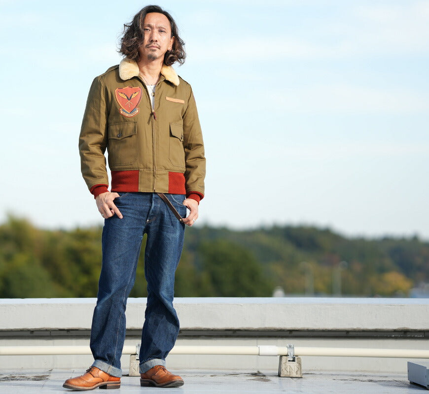 トイズマッコイ TOYS McCOY フライトジャケット B-10 ホワイトムートン/レッドリブ Miss D-day TMJ2528 【2025年秋冬新作】