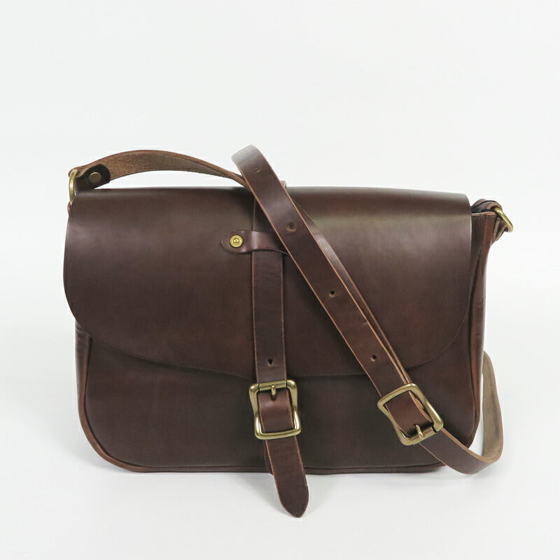 ART BROWN アートブラウン ホーウィン社  クロムエクセルポストマンBAG-L VGC00071AB【2025年秋冬新作】