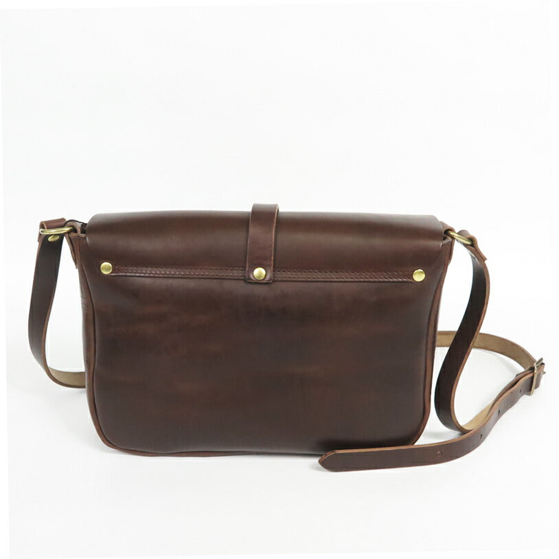 ART BROWN アートブラウン ホーウィン社  クロムエクセルポストマンBAG-L VGC00071AB【2025年秋冬新作】